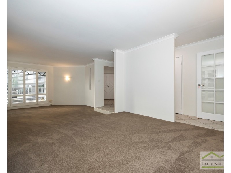 22 Honiara Way, Mindarie WA 6030