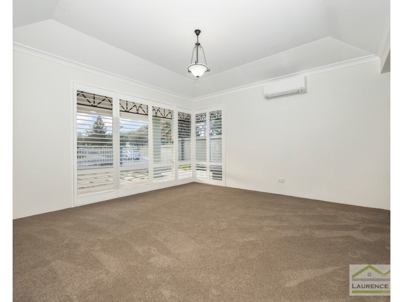 22 Honiara Way, Mindarie WA 6030
