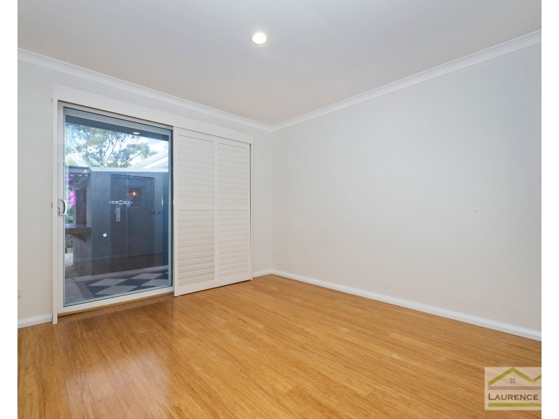 22 Honiara Way, Mindarie WA 6030