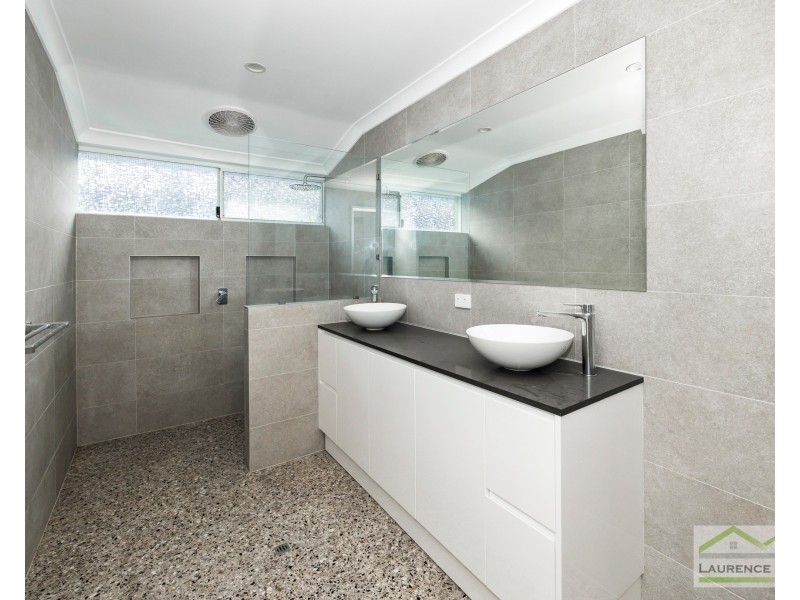 22 Honiara Way, Mindarie WA 6030