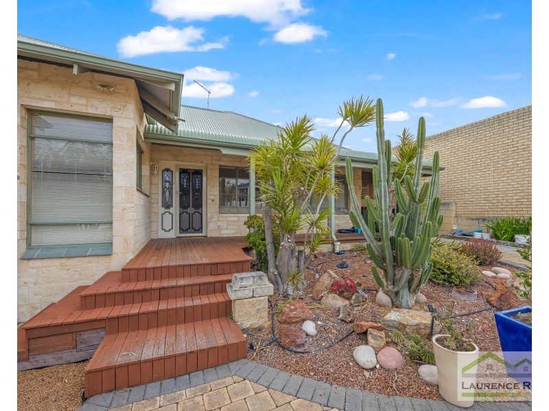 3 Kinsale Drive, Mindarie WA 6030
