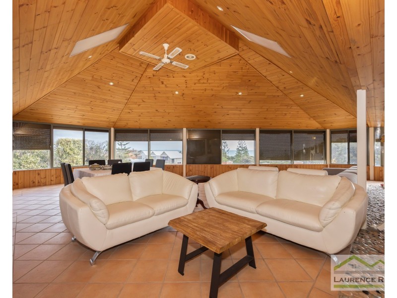 3 Kinsale Drive, Mindarie WA 6030