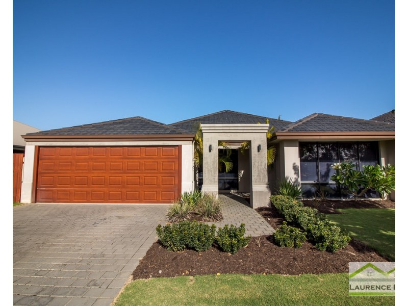 12 Cylinders Loop, Clarkson WA 6030