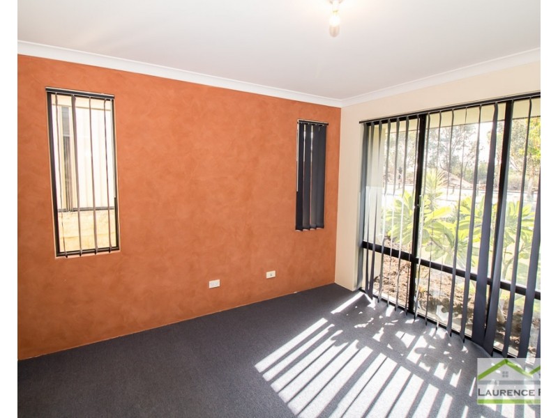 12 Cylinders Loop, Clarkson WA 6030