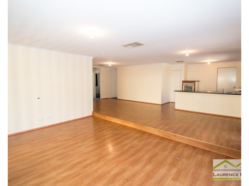 12 Cylinders Loop, Clarkson WA 6030