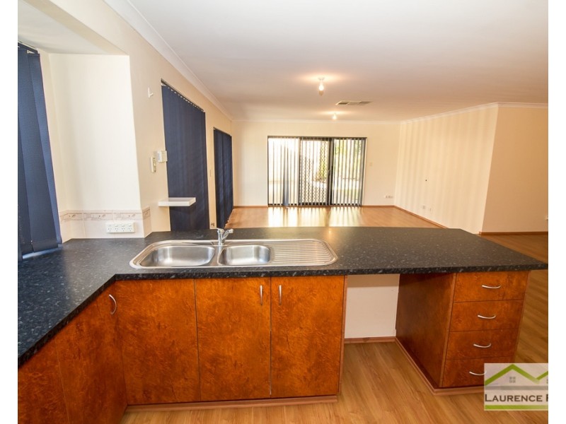 12 Cylinders Loop, Clarkson WA 6030