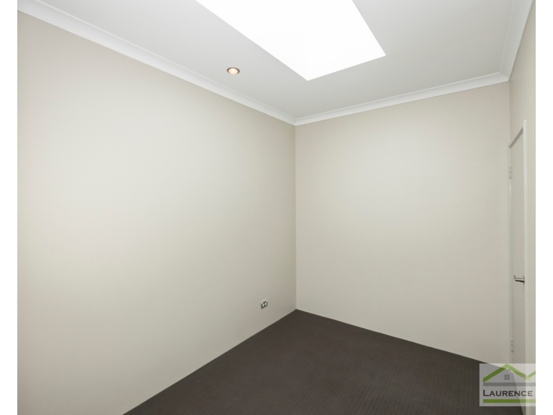 251 Camborne Parkway, Butler WA 6036