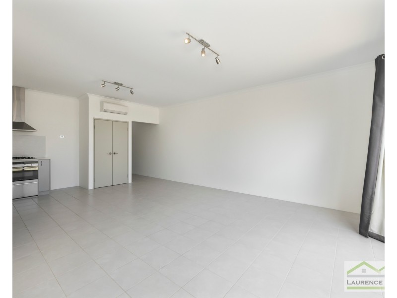 251 Camborne Parkway, Butler WA 6036
