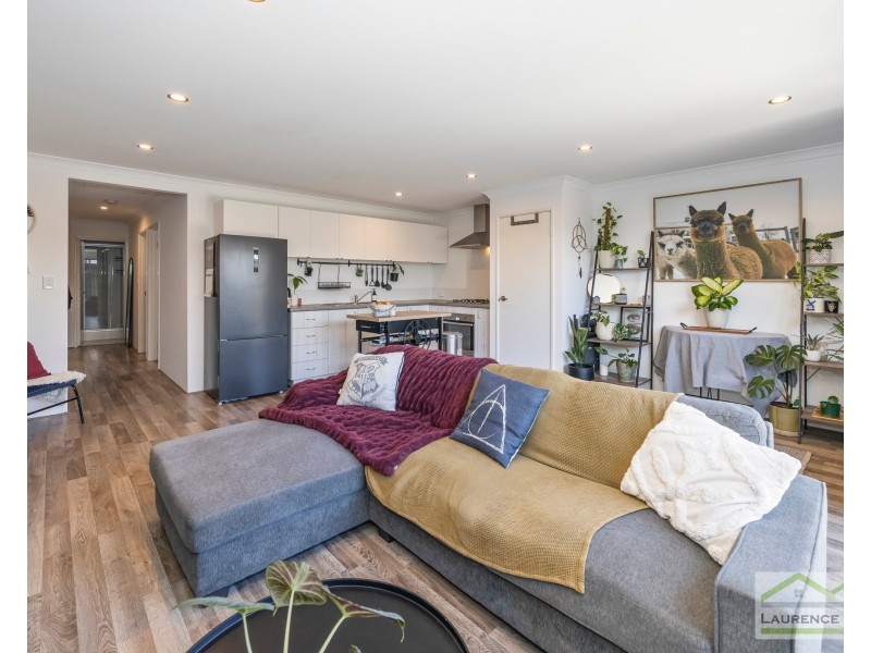 10 Benson Loop, Alkimos WA 6038