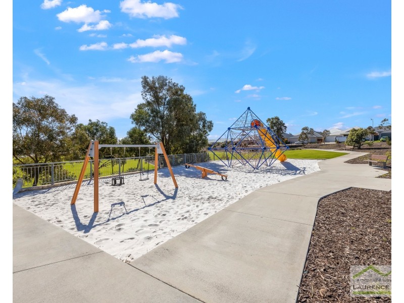 10 Benson Loop, Alkimos WA 6038