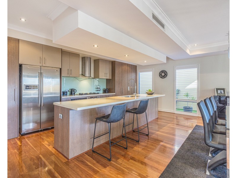 2 Itea Place, Mindarie WA 6030