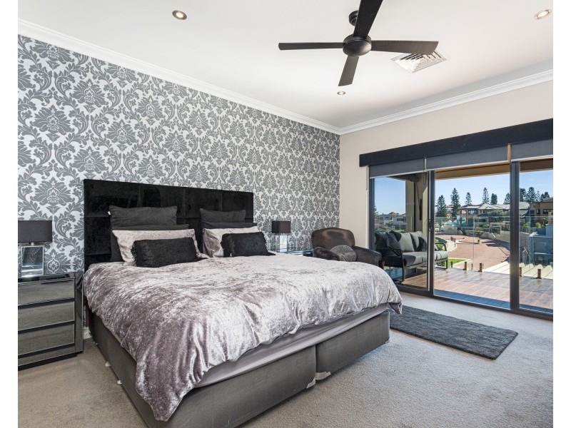 2 Itea Place, Mindarie WA 6030