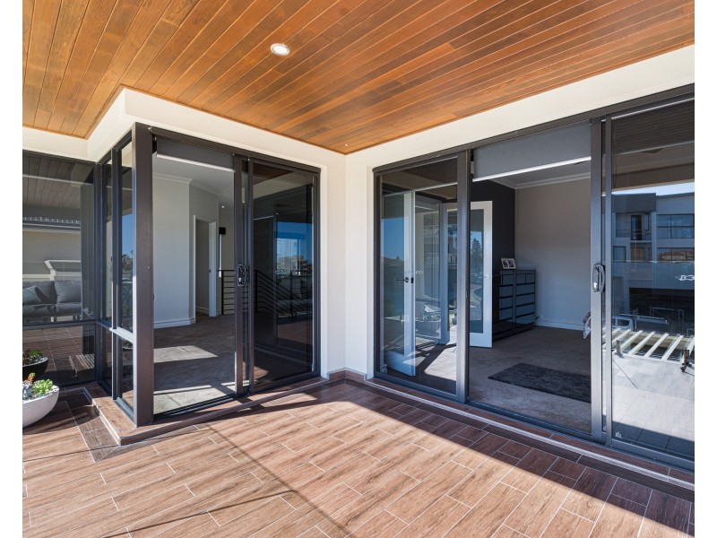 2 Itea Place, Mindarie WA 6030
