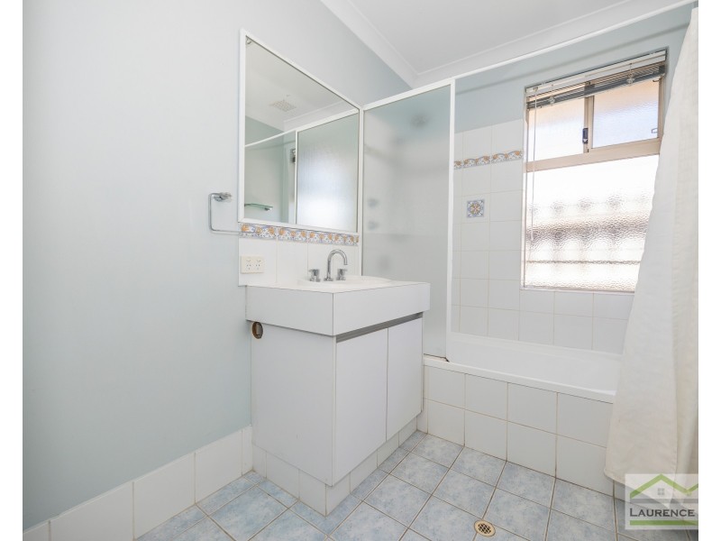 50 Lithgow Drive, Clarkson WA 6030