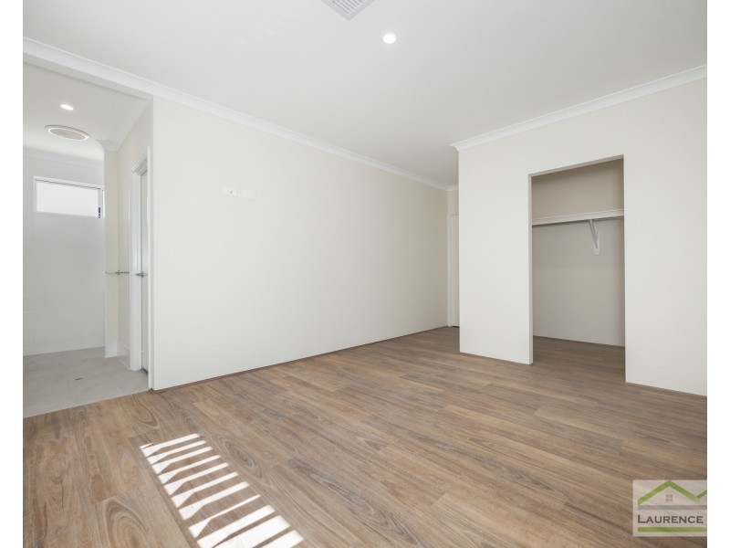 11 Coasting Road, Alkimos WA 6038