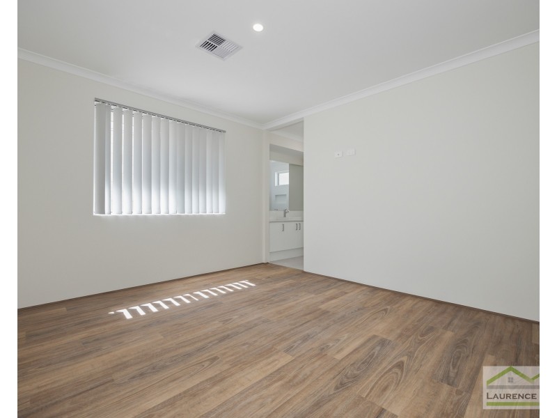 11 Coasting Road, Alkimos WA 6038