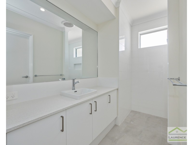 11 Coasting Road, Alkimos WA 6038