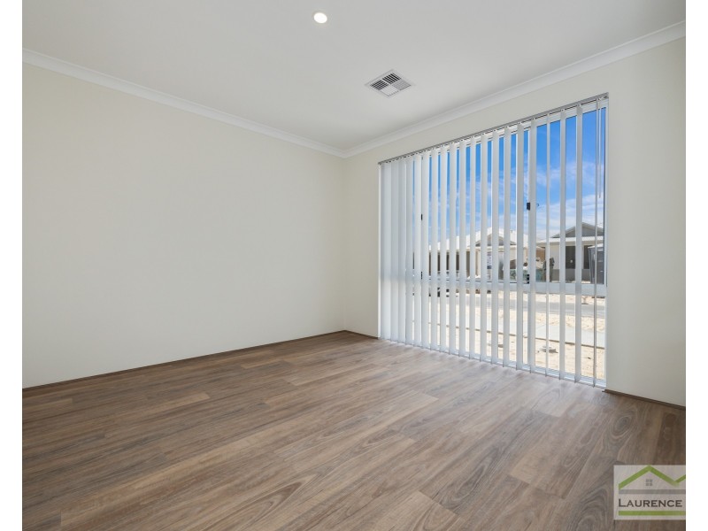 11 Coasting Road, Alkimos WA 6038