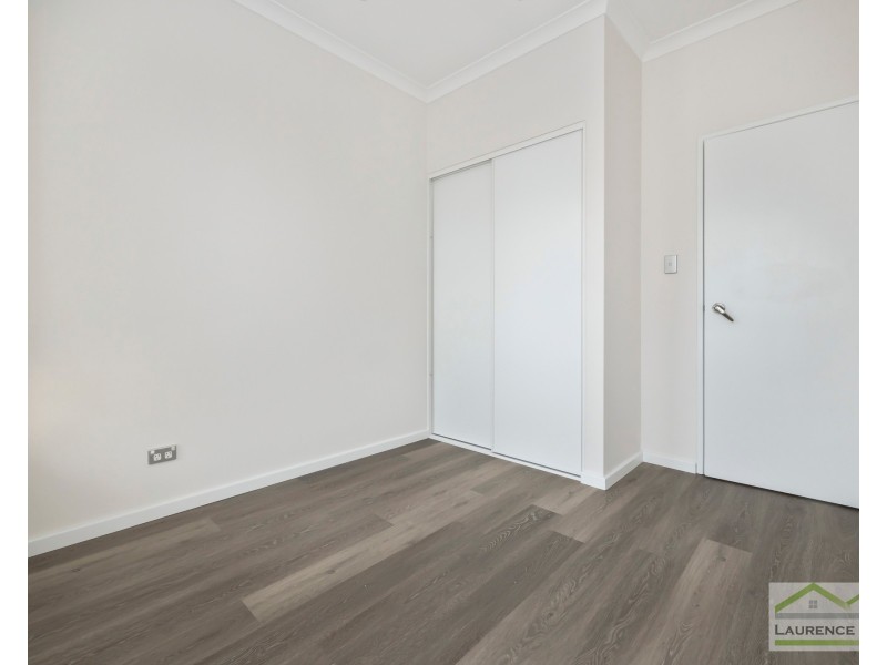 8 Larkhall Way, Butler WA 6036