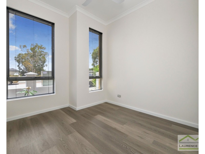 8 Larkhall Way, Butler WA 6036