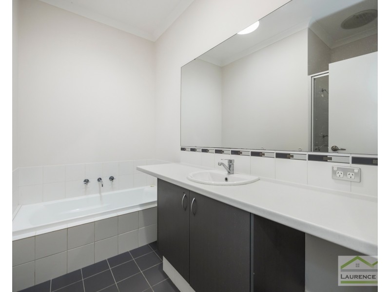 8 Larkhall Way, Butler WA 6036