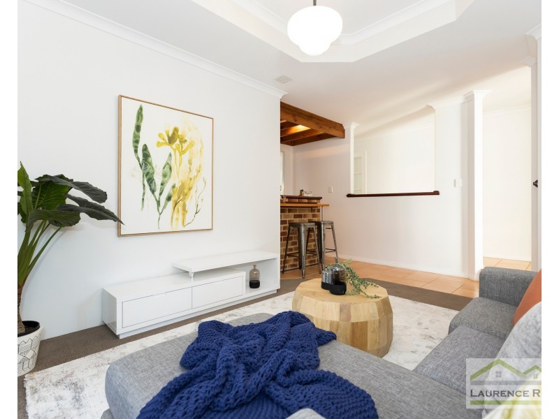 8 Ayr Way, Mindarie WA 6030