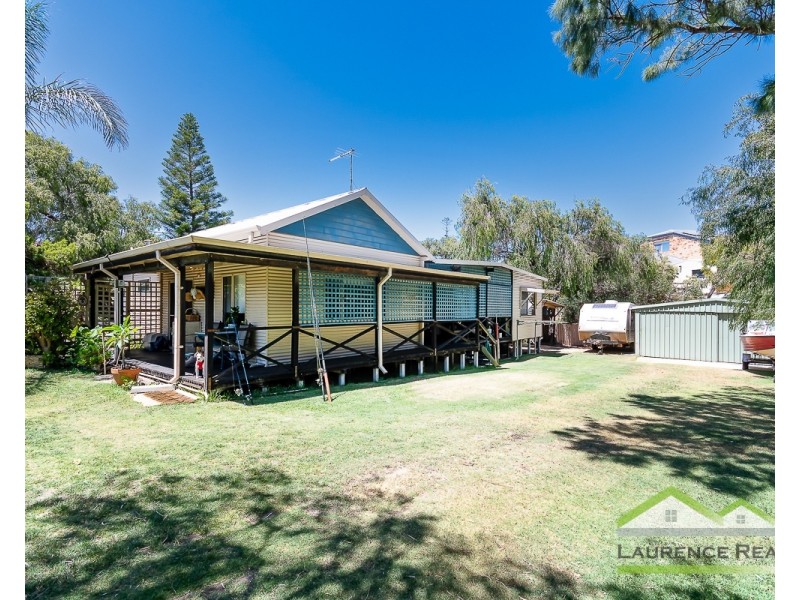 3 Beverley Crescent, Quinns Rocks WA 6030