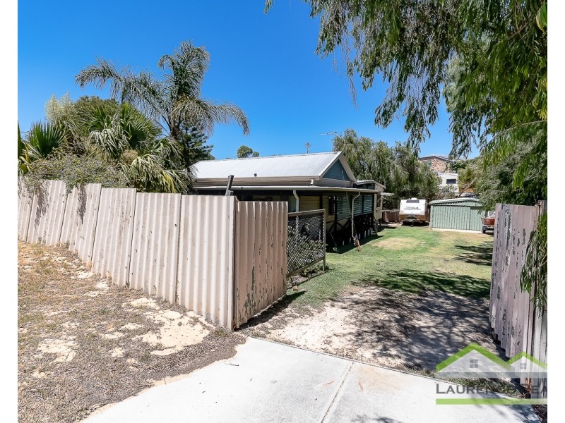 3 Beverley Crescent, Quinns Rocks WA 6030
