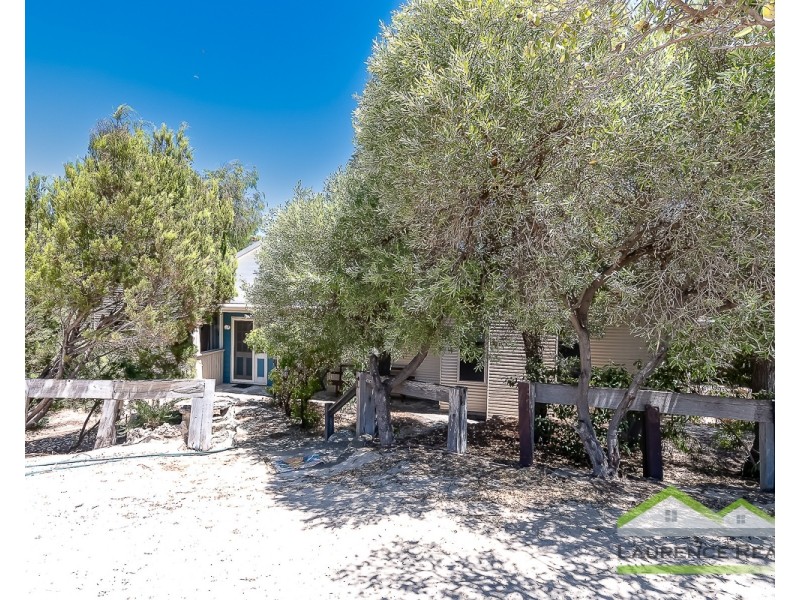 3 Beverley Crescent, Quinns Rocks WA 6030