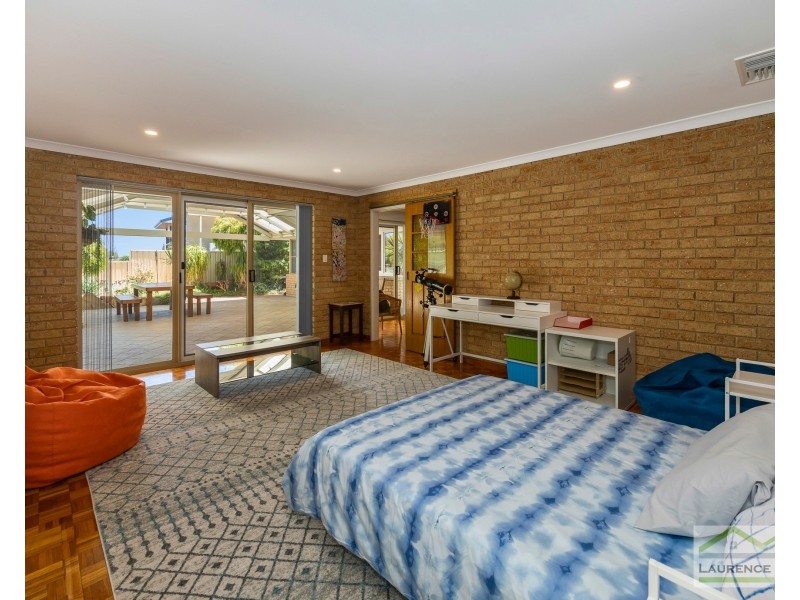 8 Galley Place, Ocean Reef WA 6027