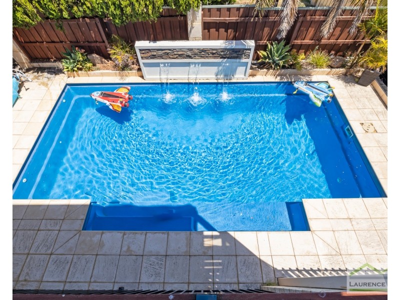 1 Caen Way, Mindarie WA 6030