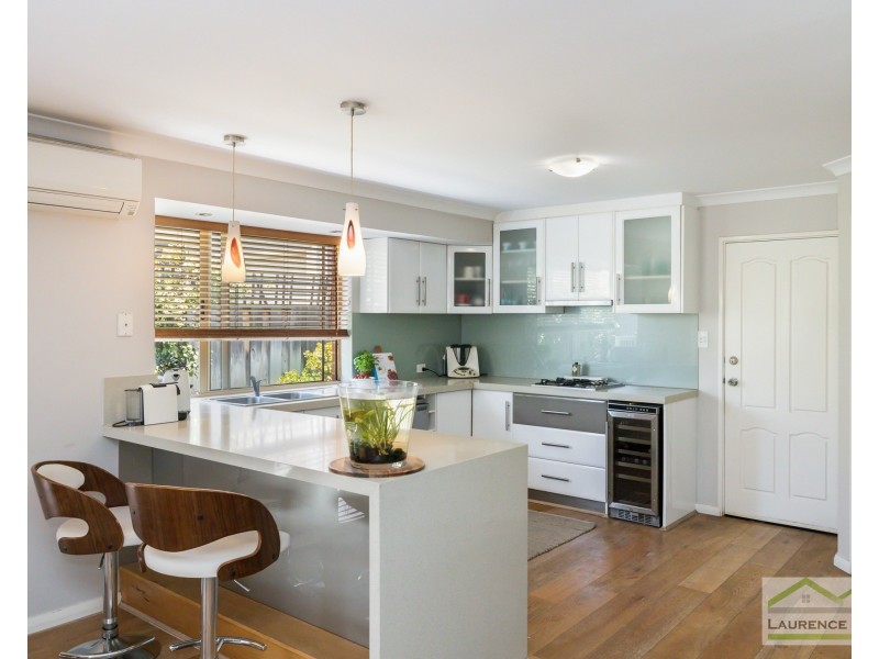 26 Dakar Way, Mindarie WA 6030