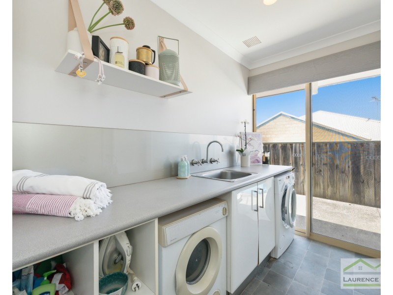 26 Dakar Way, Mindarie WA 6030