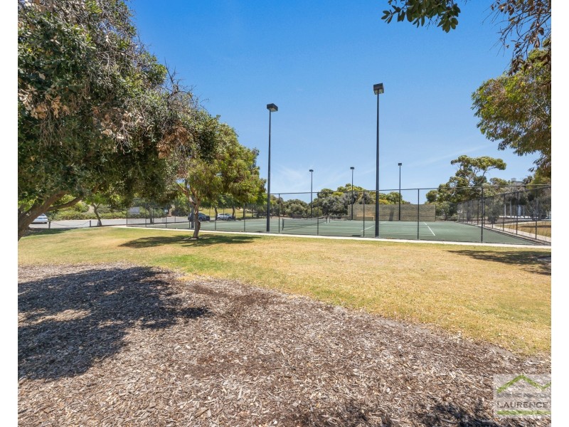 26 Dakar Way, Mindarie WA 6030