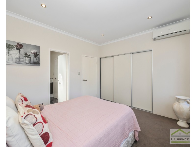 16 Navarre Way, Butler WA 6036