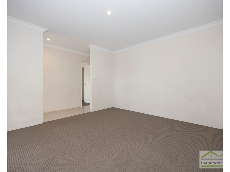 4 Haverhill Road, Butler WA 6036