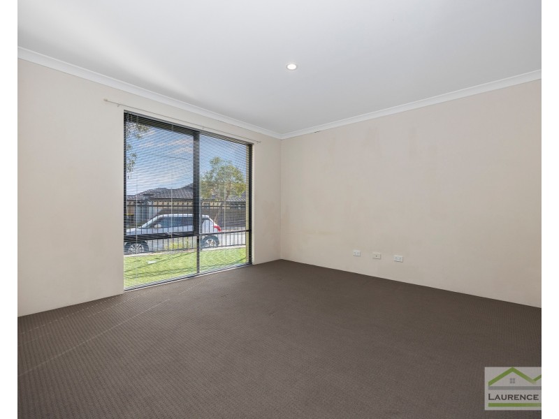 4 Haverhill Road, Butler WA 6036