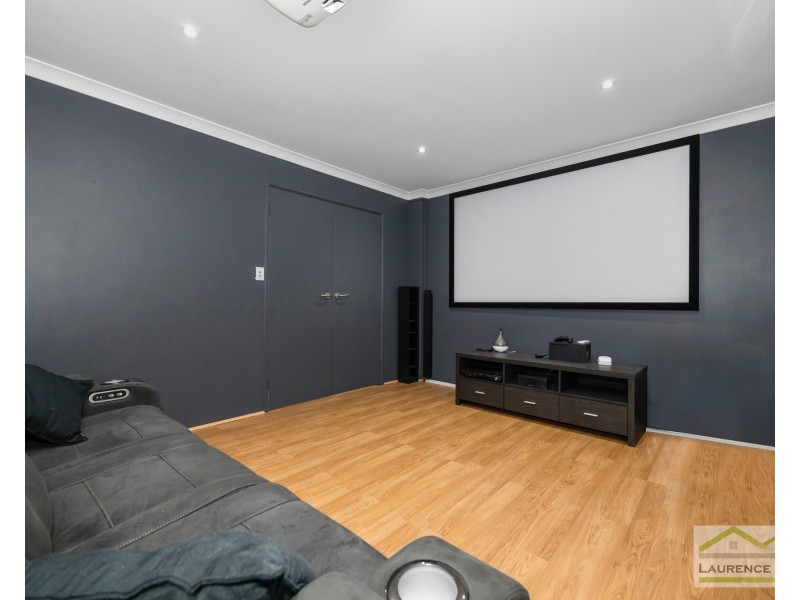 8 Mintaro Parade, Quinns Rocks WA 6030