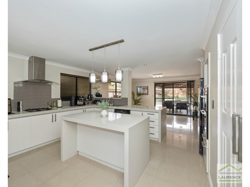 8 Mintaro Parade, Quinns Rocks WA 6030
