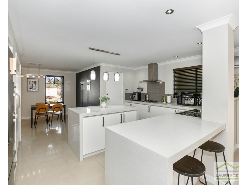 8 Mintaro Parade, Quinns Rocks WA 6030