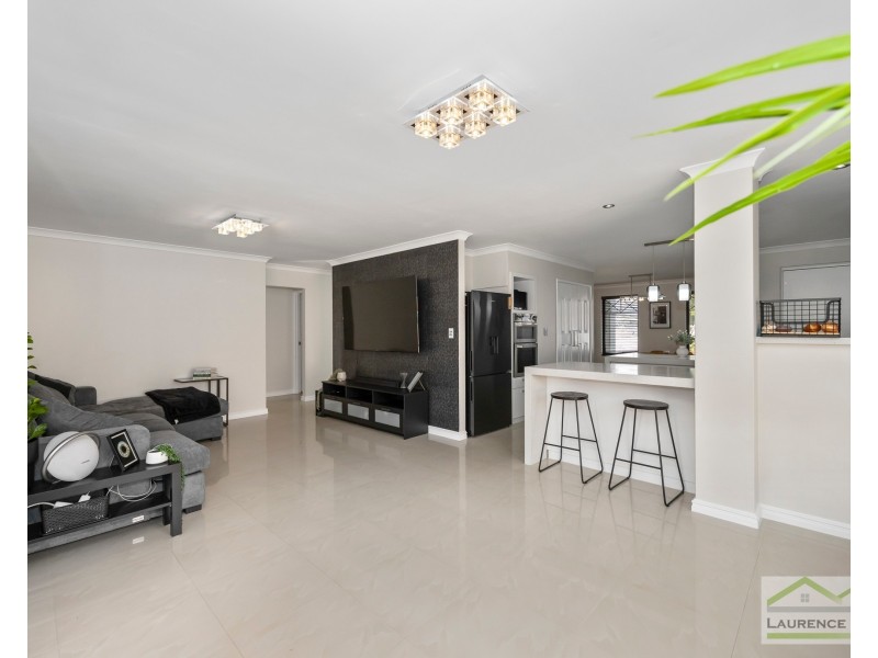 8 Mintaro Parade, Quinns Rocks WA 6030
