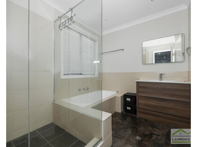 8 Mintaro Parade, Quinns Rocks WA 6030