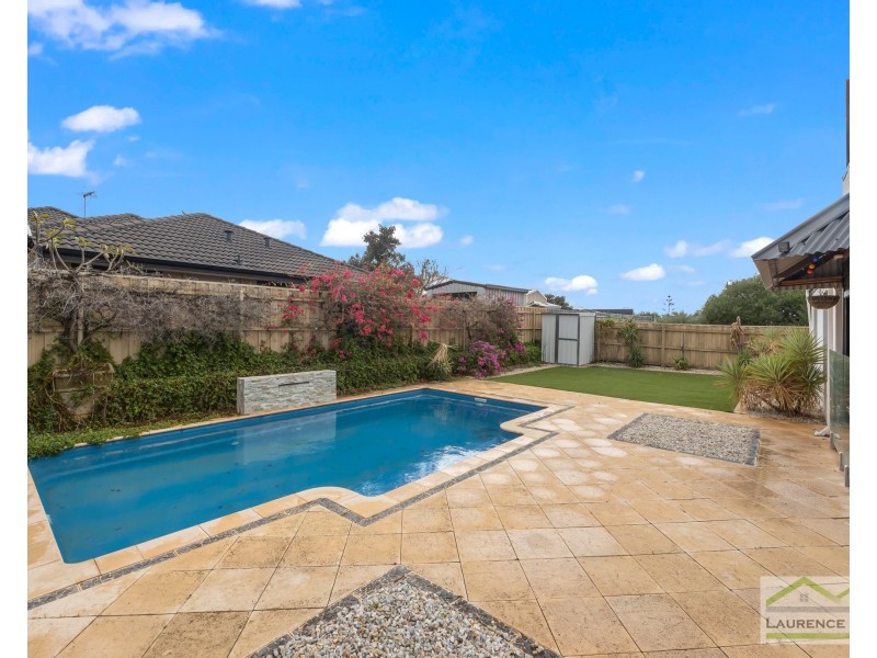 8 Mintaro Parade, Quinns Rocks WA 6030