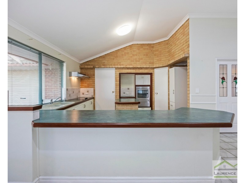 34 Rothesay Heights, Mindarie WA 6030