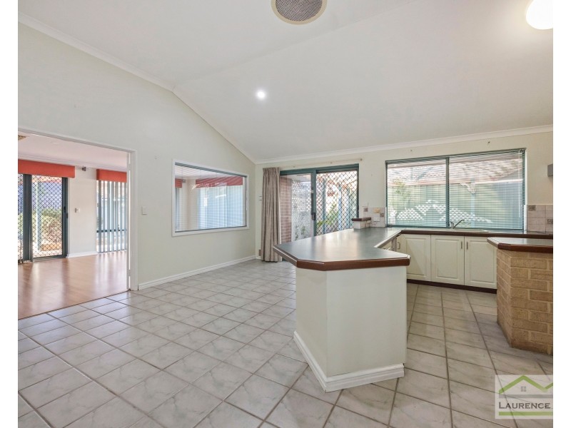34 Rothesay Heights, Mindarie WA 6030