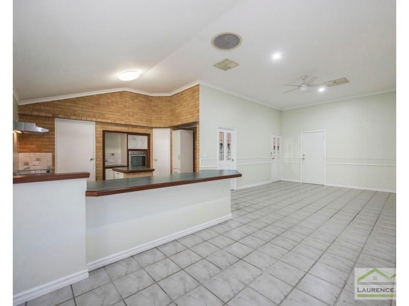 34 Rothesay Heights, Mindarie WA 6030