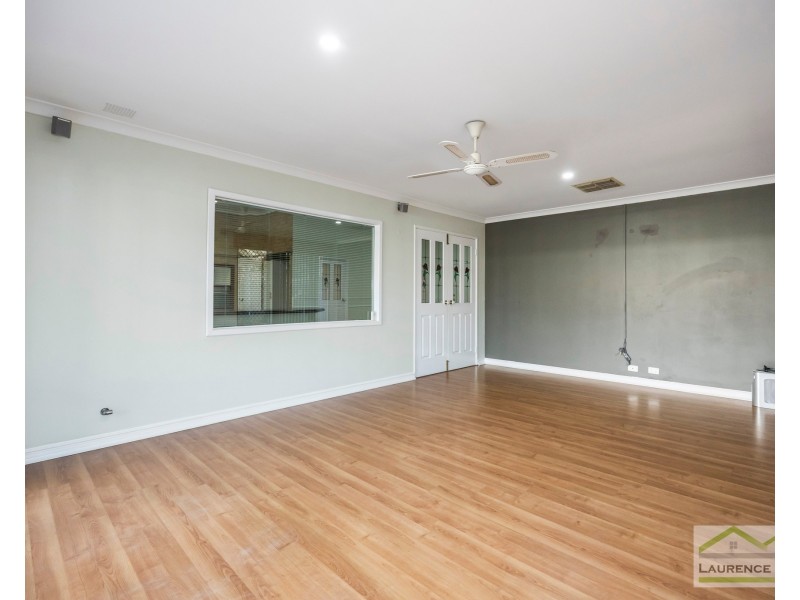 34 Rothesay Heights, Mindarie WA 6030