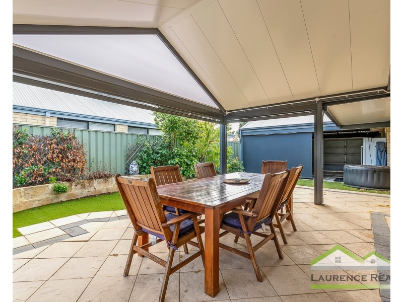 22 Olympus Loop, Merriwa WA 6030
