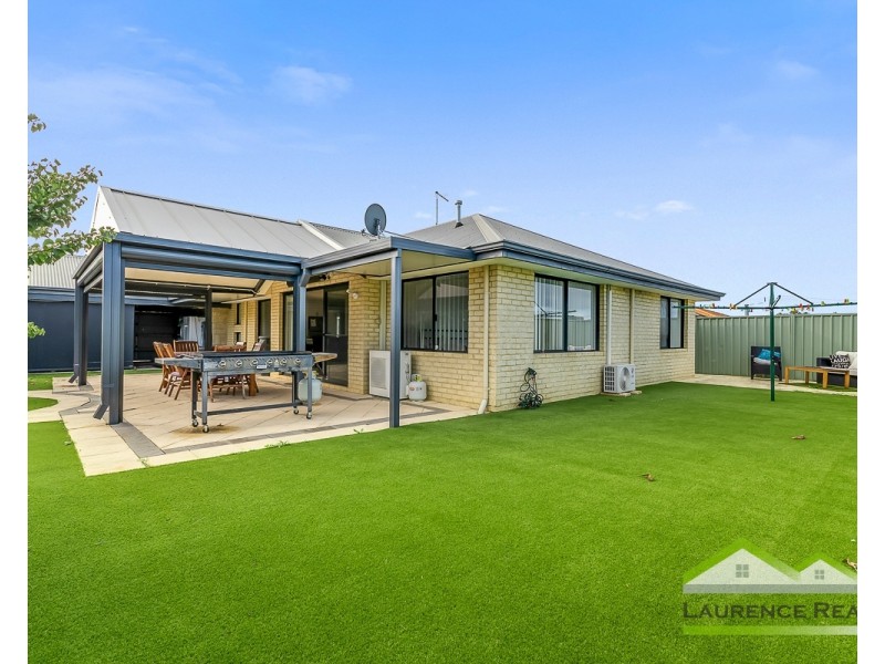 22 Olympus Loop, Merriwa WA 6030