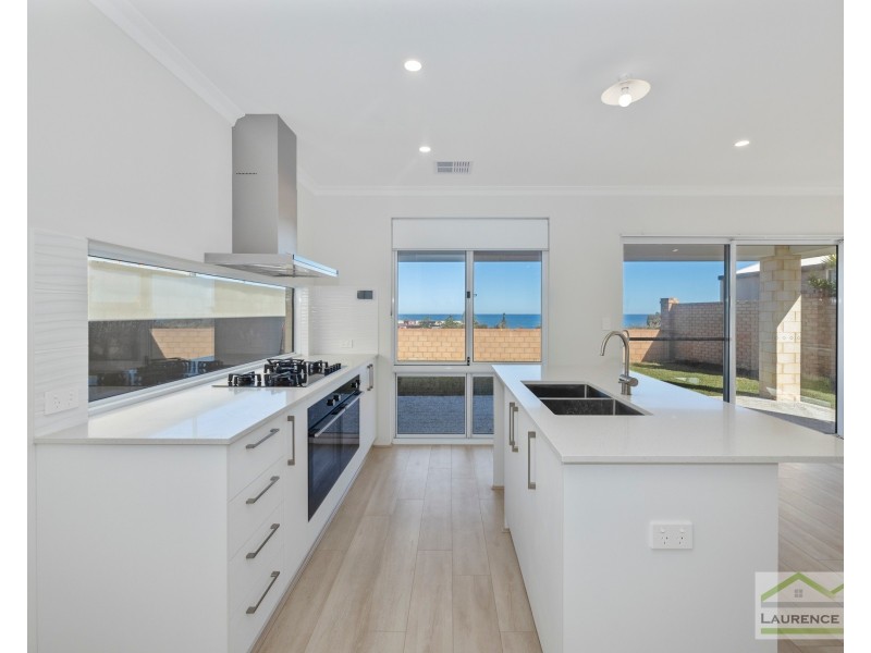13 Kinsale Drive, Mindarie WA 6030